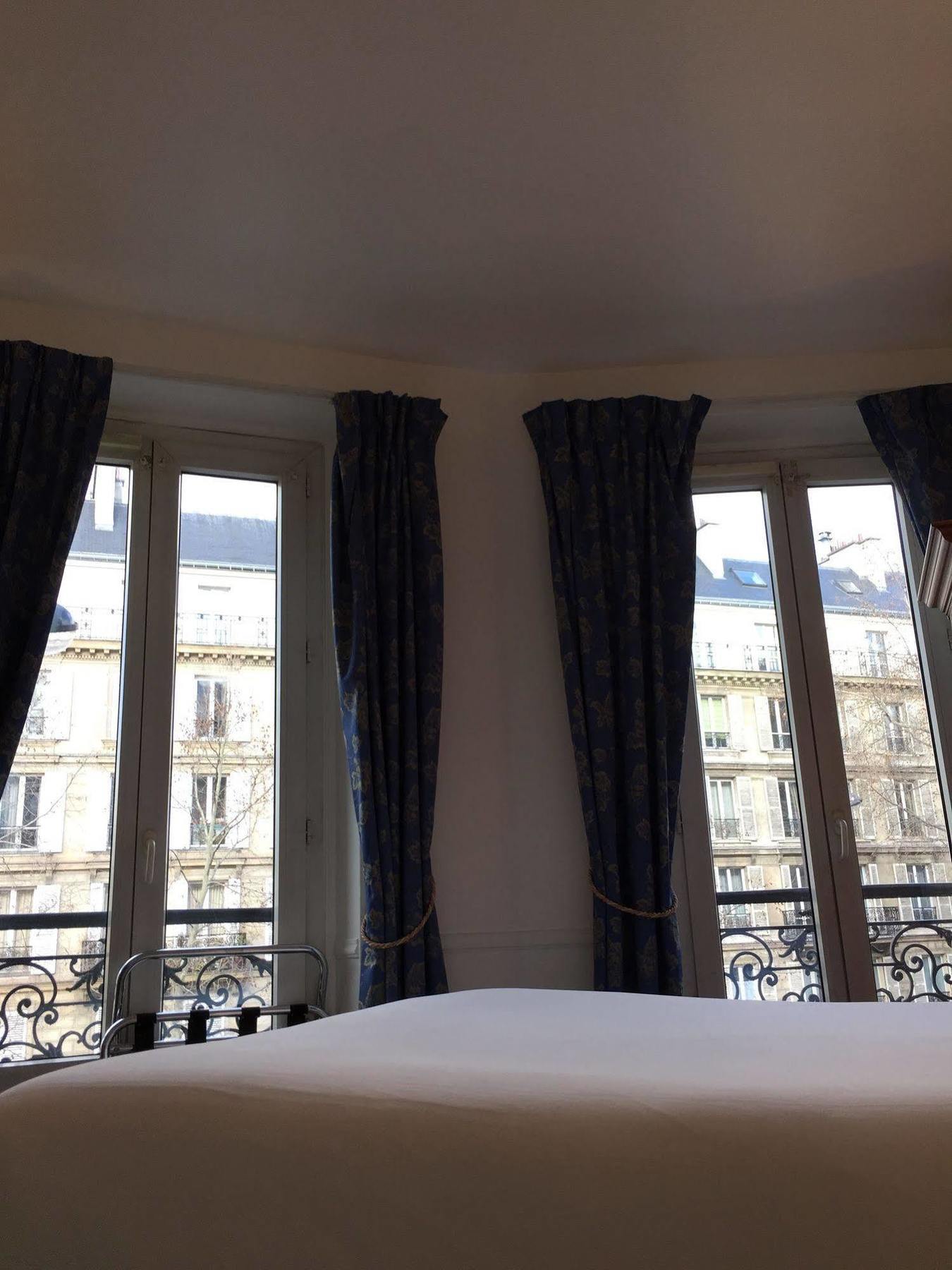 Hotel Avama Prony Paříž Exteriér fotografie
